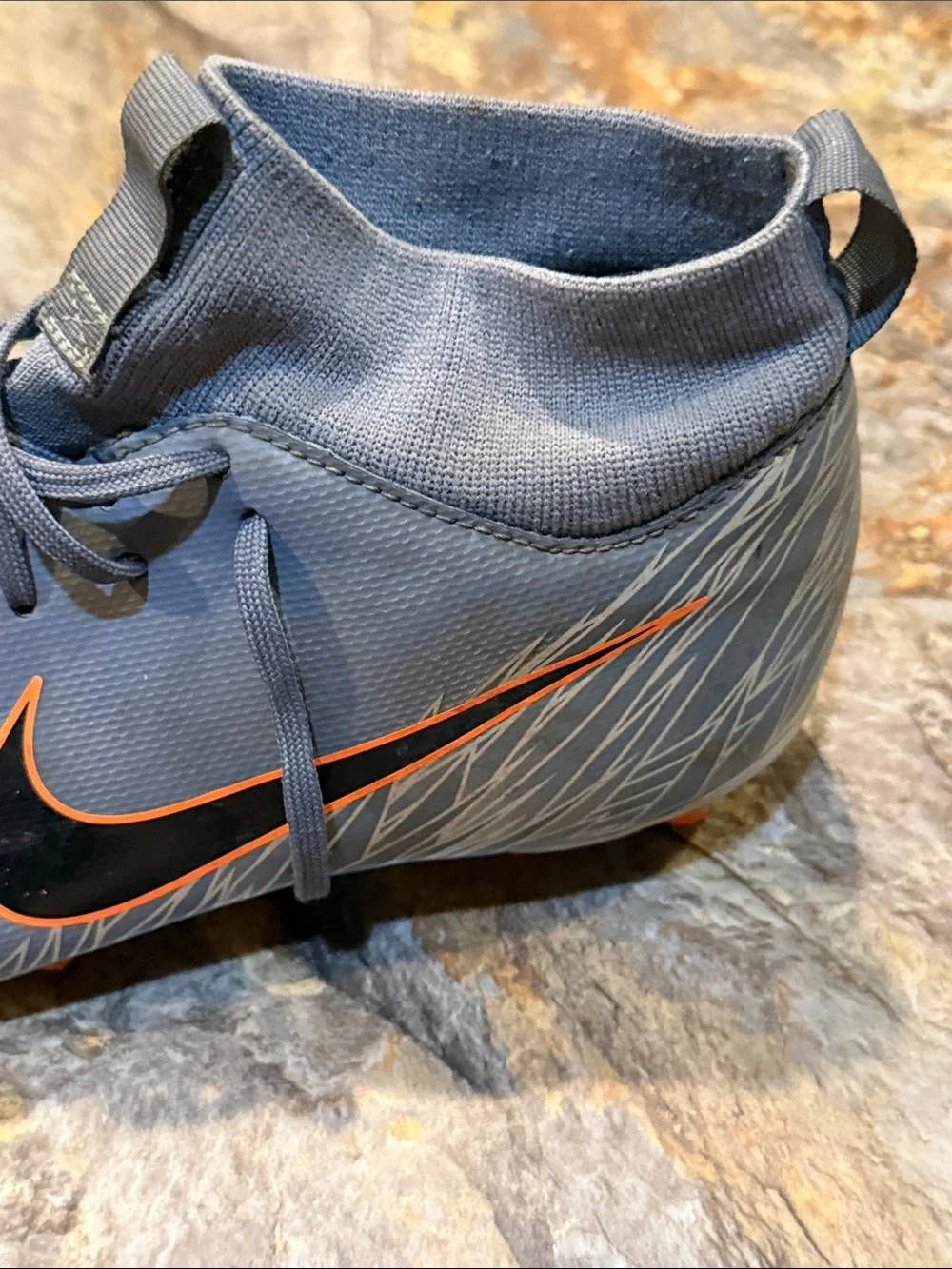 Nike Mercurial Soccer Cleats youth size 4